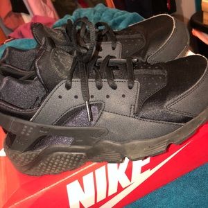 Womens air hurrache run